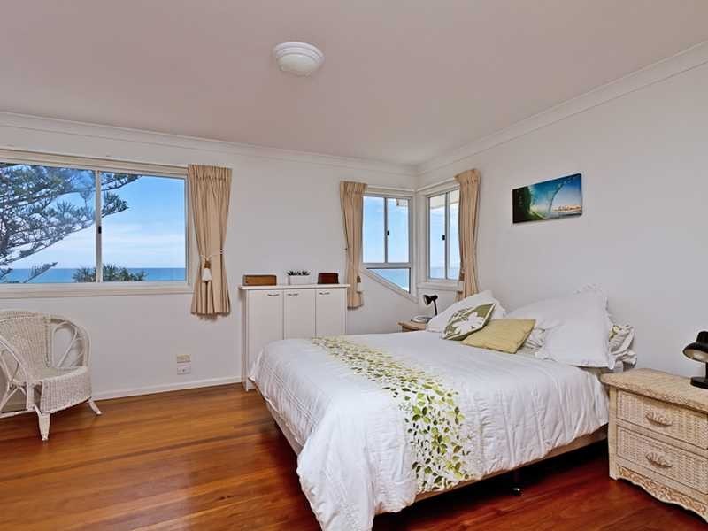 440 The Esplanade, Palm Beach QLD 4221
