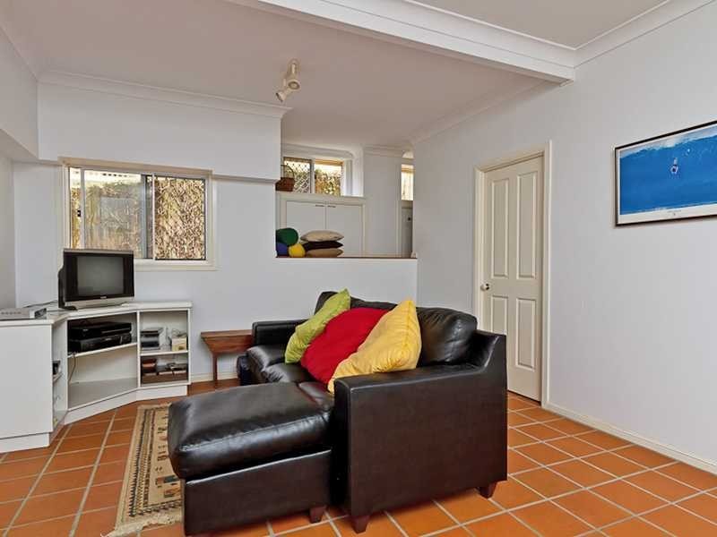 440 The Esplanade, Palm Beach QLD 4221