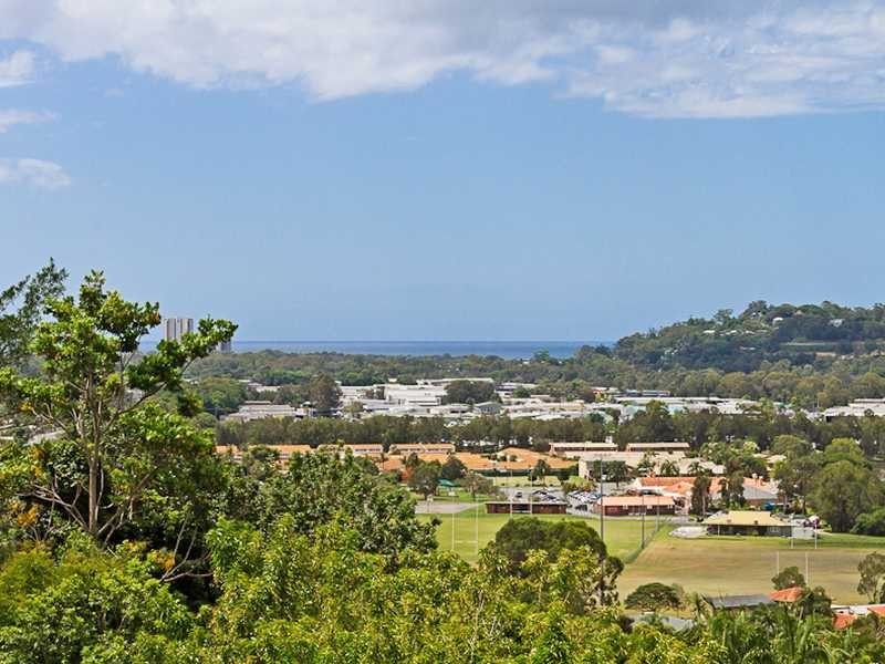 66 Hoffschildt Drive, Currumbin Waters QLD 4223