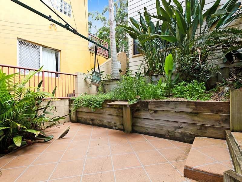 66 Hoffschildt Drive, Currumbin Waters QLD 4223