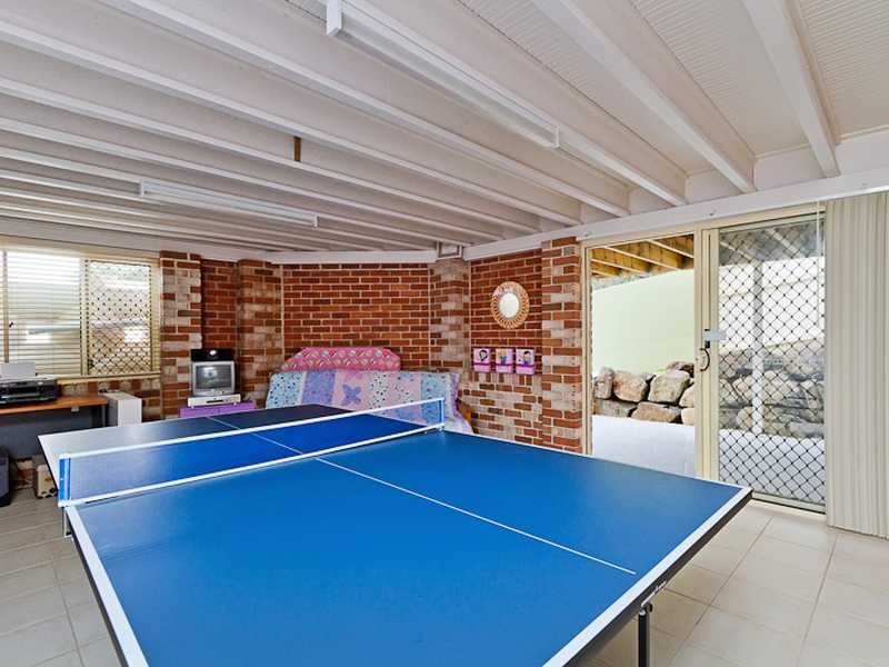 10 Brush Box Street, Elanora QLD 4221
