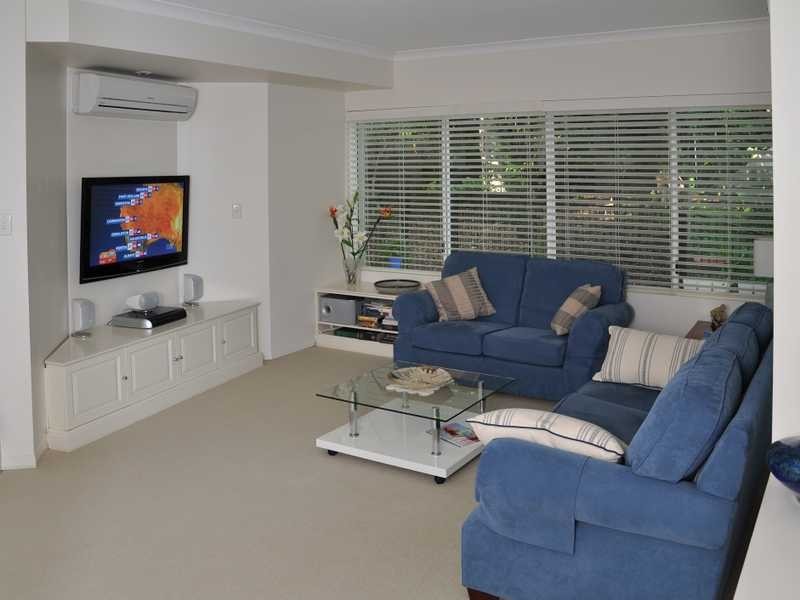 23 Crest Drive, Currumbin QLD 4223