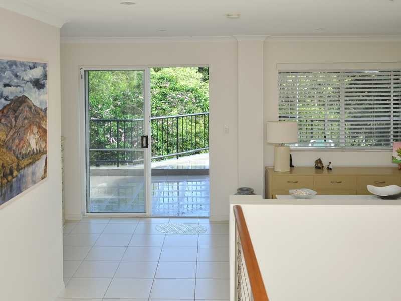 23 Crest Drive, Currumbin QLD 4223