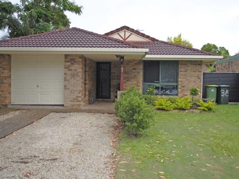 3/8 Ottelia Drive, Elanora QLD 4221