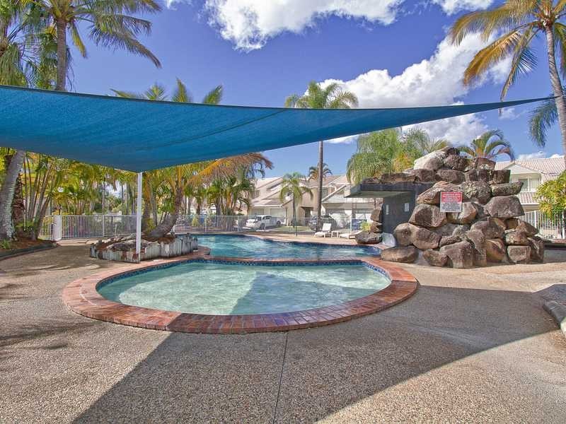 104/2 Coolgardie Street, Elanora QLD 4221