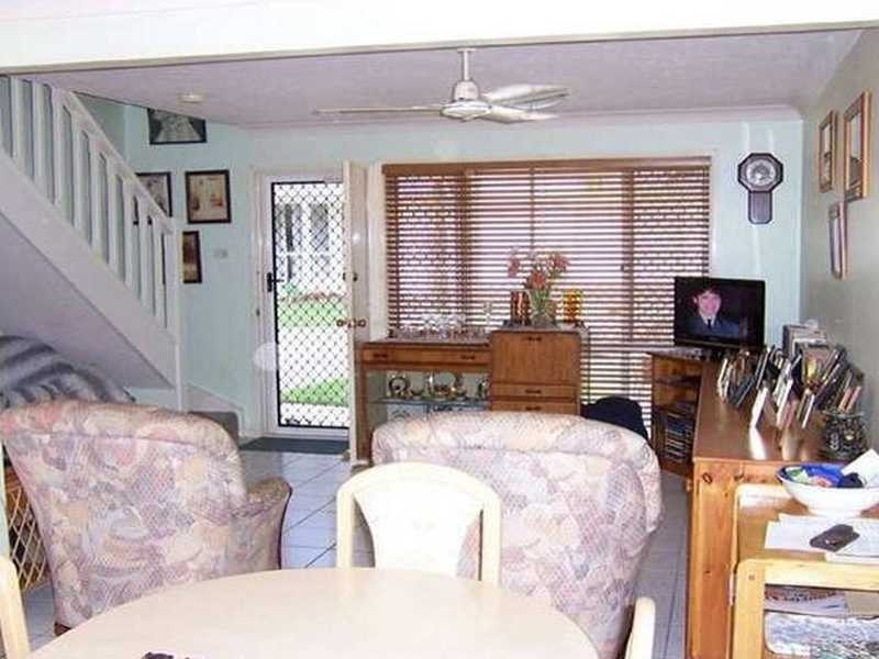 104/2 Coolgardie Street, Elanora QLD 4221