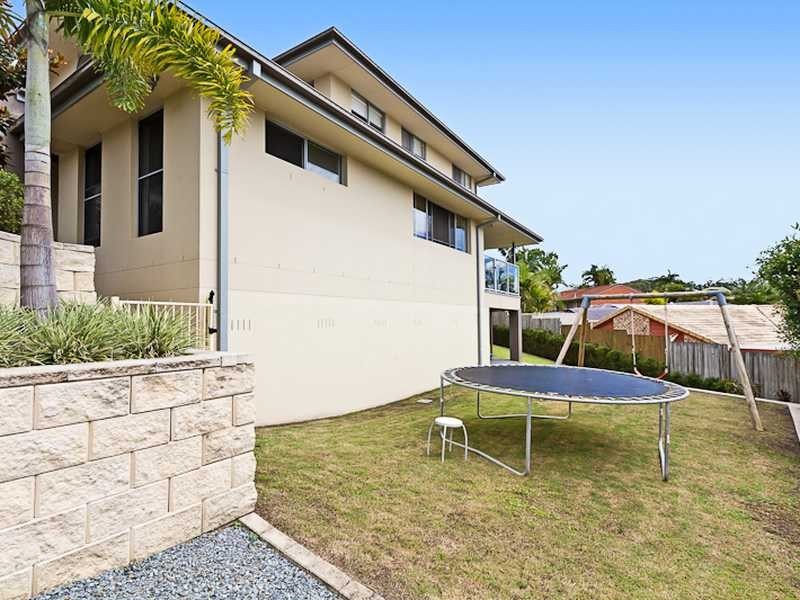 9 Border Drive, Currumbin Waters QLD 4223