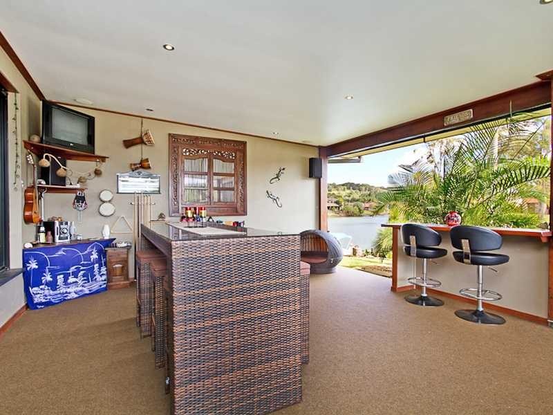 13 Spinnaker Court, Currumbin Waters QLD 4223