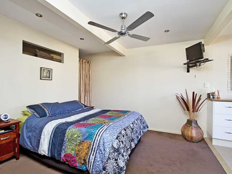 13 Spinnaker Court, Currumbin Waters QLD 4223