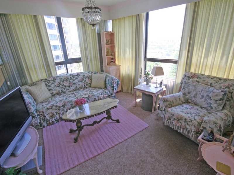 8E/969 Gold Coast Highway, Palm Beach QLD 4221