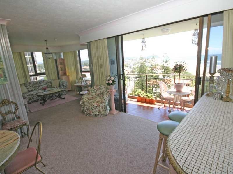 8E/969 Gold Coast Highway, Palm Beach QLD 4221