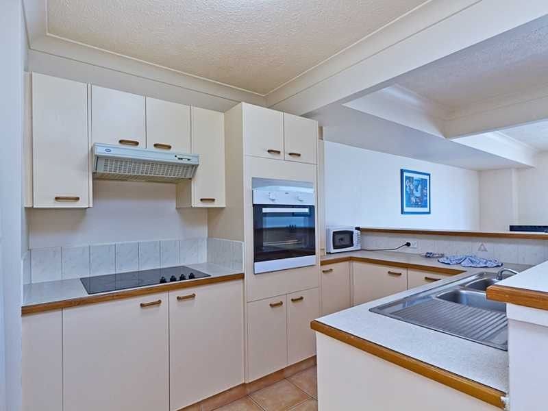 162/2 Coolgardie Street, Elanora QLD 4221
