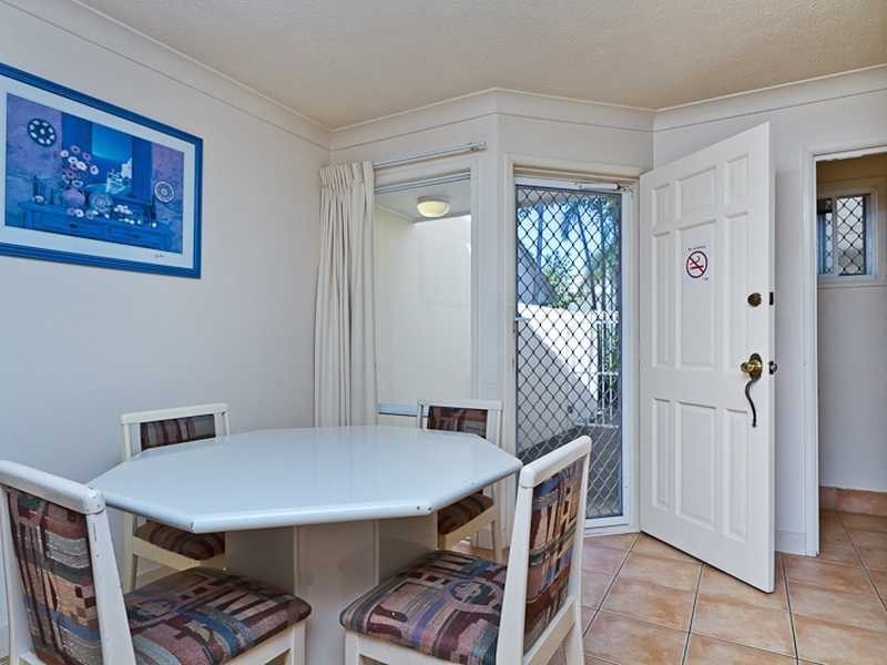 162/2 Coolgardie Street, Elanora QLD 4221