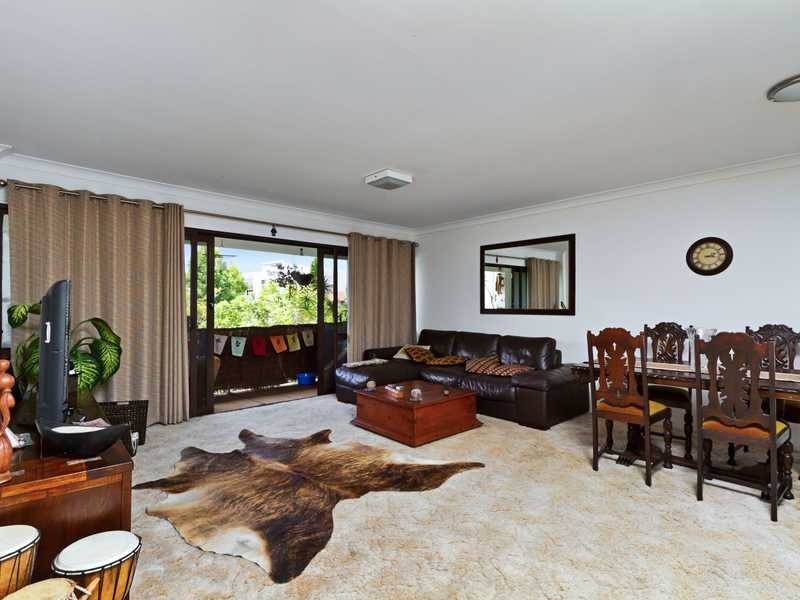 4-56 Tallebudgera Drive, Palm Beach QLD 4221