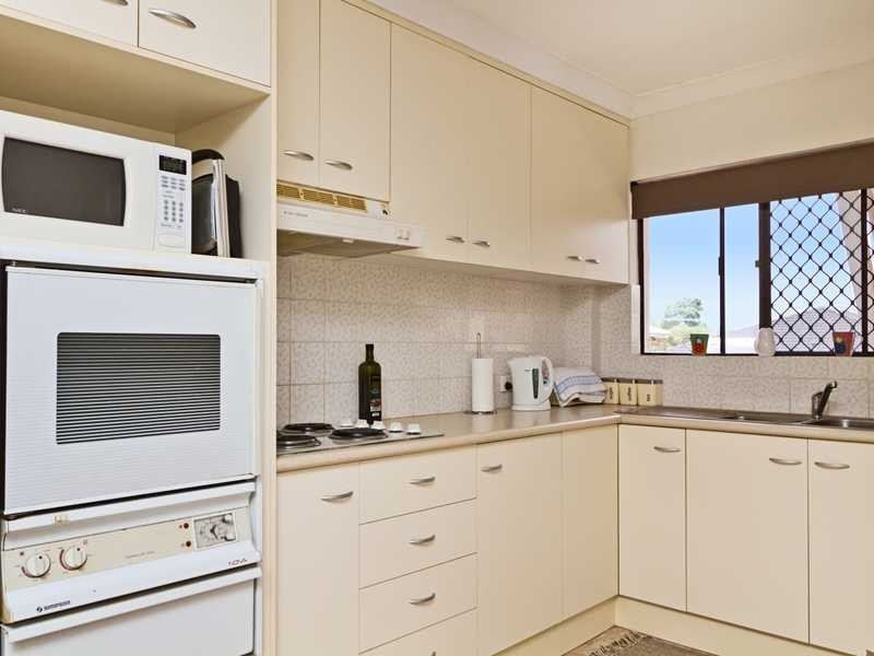 4-56 Tallebudgera Drive, Palm Beach QLD 4221