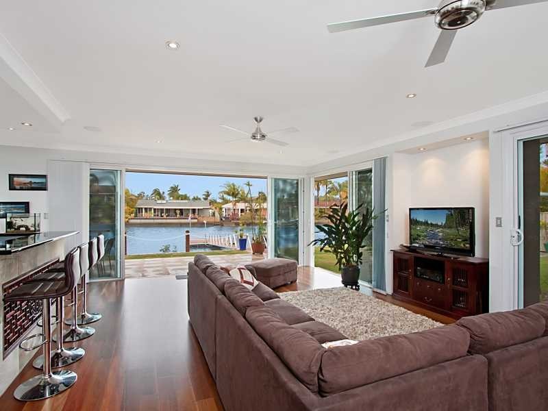 26 Chown Avenue, Currumbin Waters QLD 4223