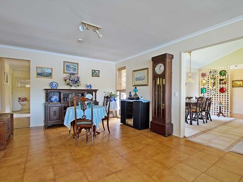 89 Guineas Creek Road, Elanora QLD 4221