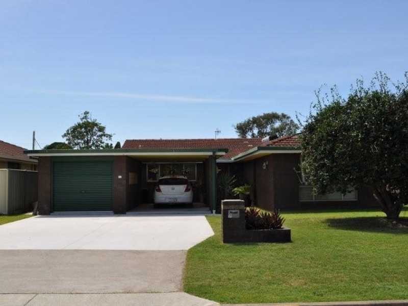 7 Denawen Street, Palm Beach QLD 4221