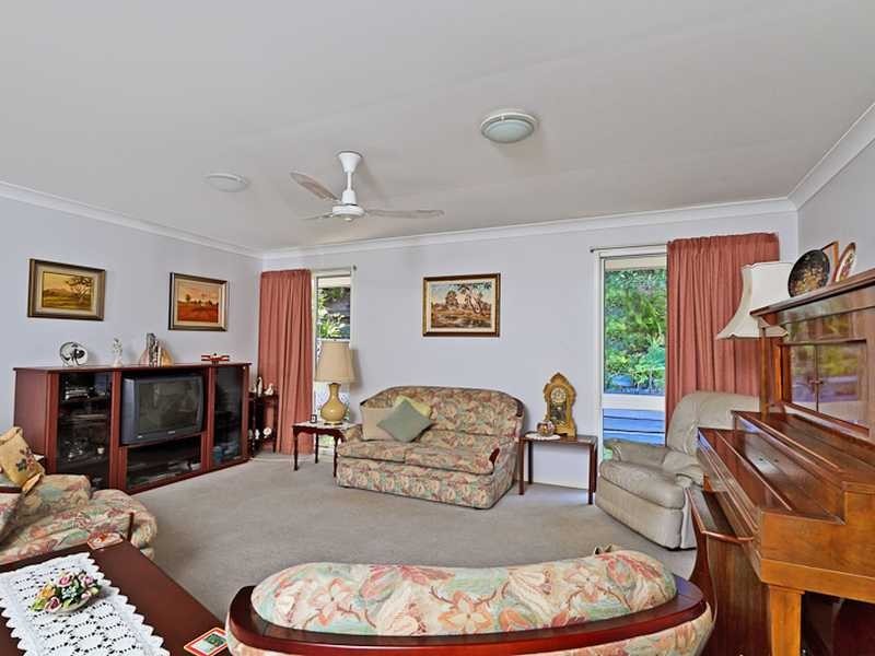 4 Wiluna Court, Elanora QLD 4221