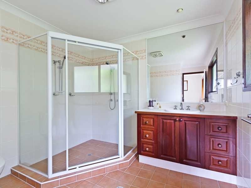 4 Tate Court, Currumbin Waters QLD 4223