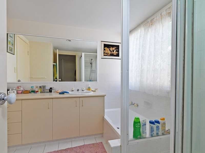 8/43 Doubleview Drive, Elanora QLD 4221