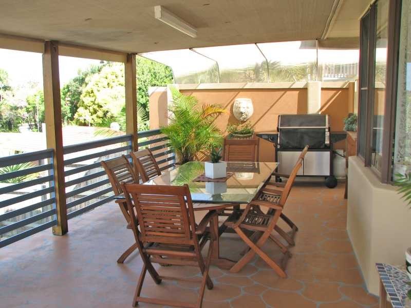11 Tate Court, Currumbin Waters QLD 4223