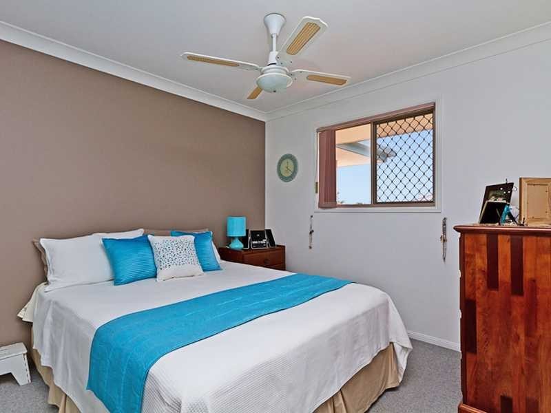 2/17 Janal Place, Currumbin Waters QLD 4223