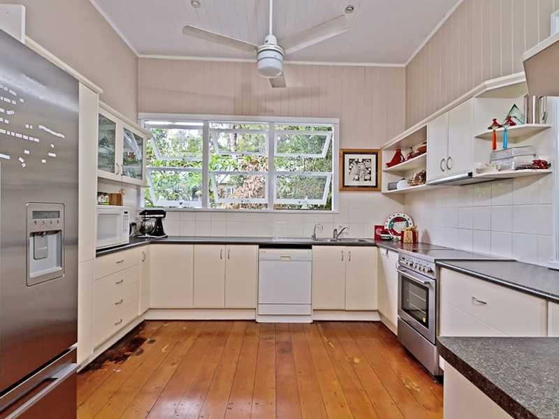 Duringan Street, Currumbin QLD 4223