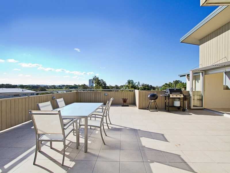1/9 Panorama Drive, Currumbin QLD 4223