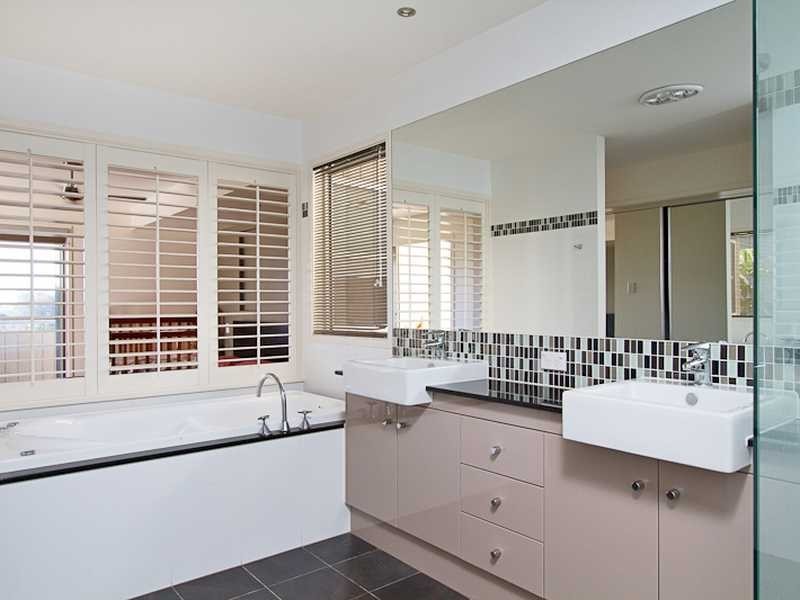1/9 Panorama Drive, Currumbin QLD 4223