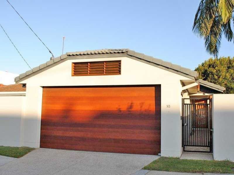 38 Fifteenth Avenue, Palm Beach QLD 4221