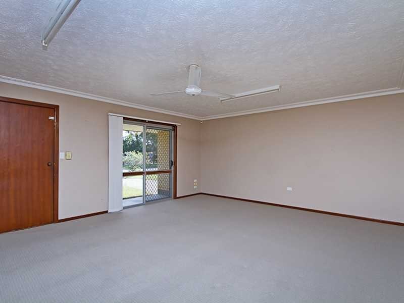 39 Melaleuca Drive, Palm Beach QLD 4221