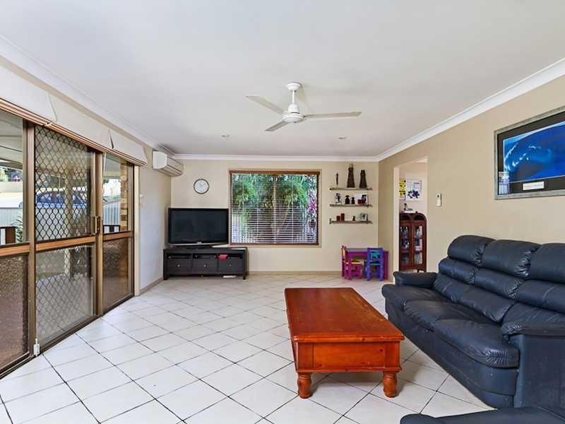 6 Numidia Street, Currumbin Waters QLD 4223