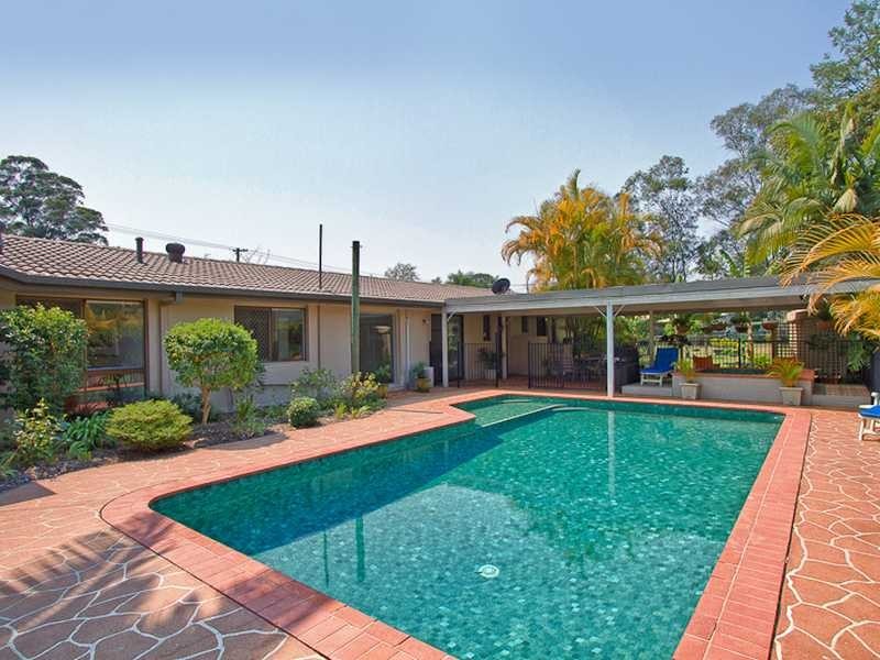 1 Jutland Place, Currumbin Waters QLD 4223