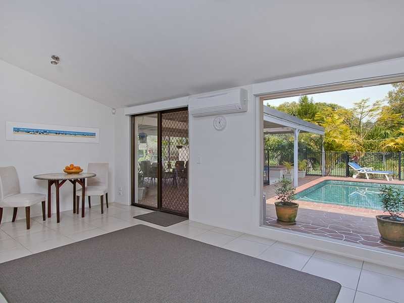 1 Jutland Place, Currumbin Waters QLD 4223