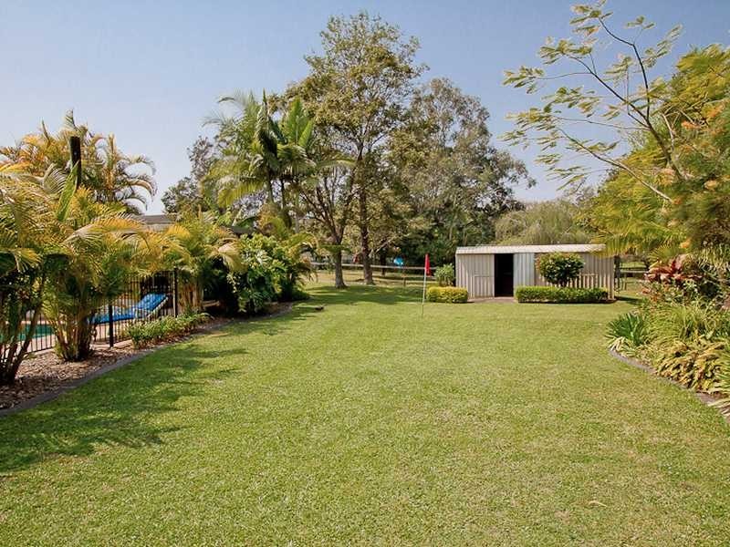 1 Jutland Place, Currumbin Waters QLD 4223