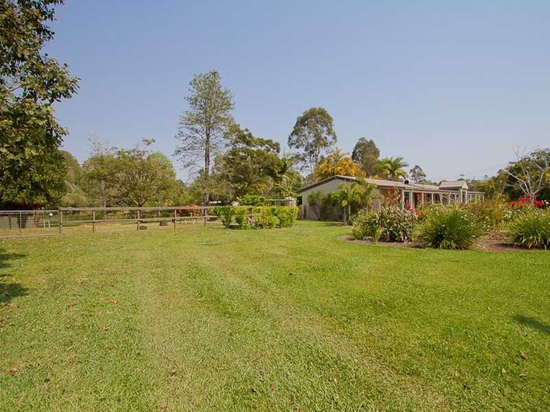 1 Jutland Place, Currumbin Waters QLD 4223