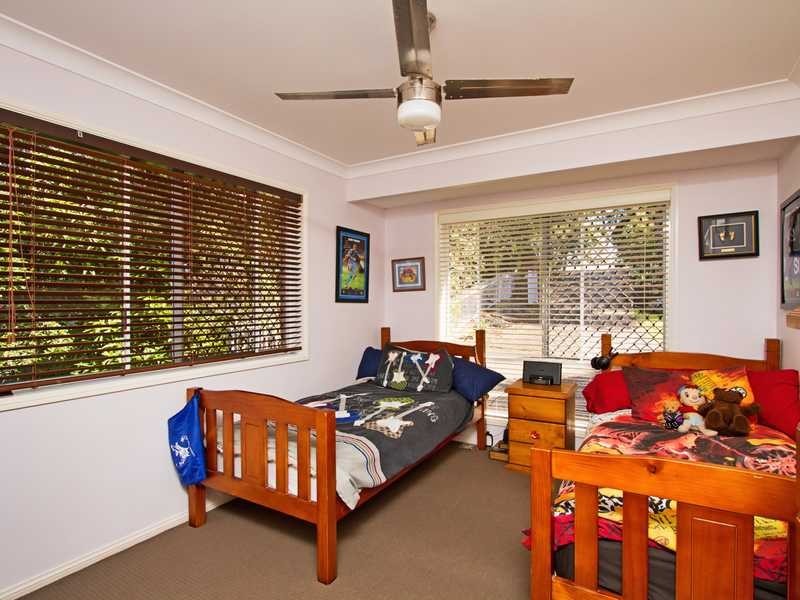 136 Simpsons Road, Currumbin Waters QLD 4223