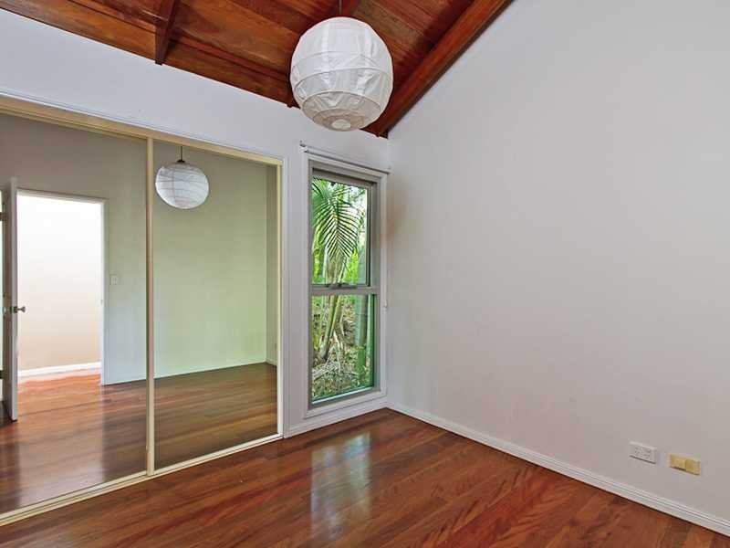 10 Bolgart Court, Elanora QLD 4221