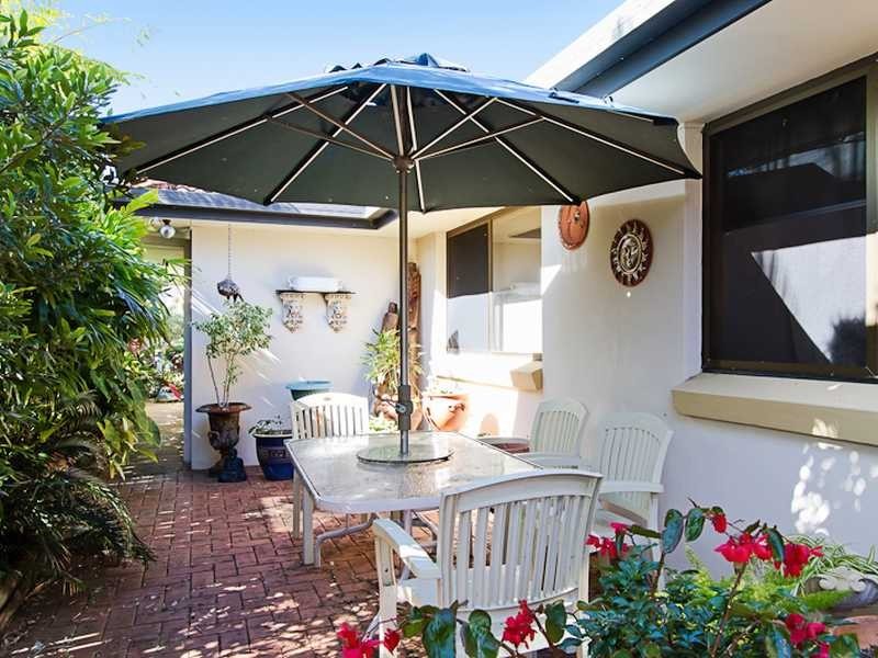 64 Dunlin Drive, Burleigh Waters QLD 4220