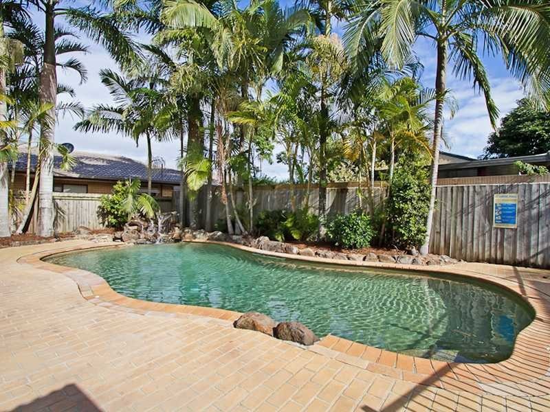 40 Twenty Fourth Avenue, Palm Beach QLD 4221