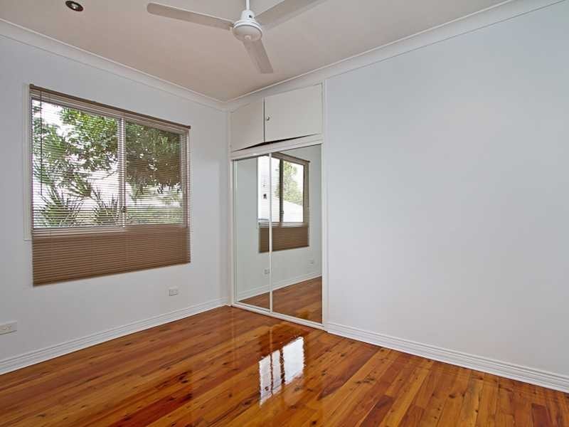 40 Twenty Fourth Avenue, Palm Beach QLD 4221