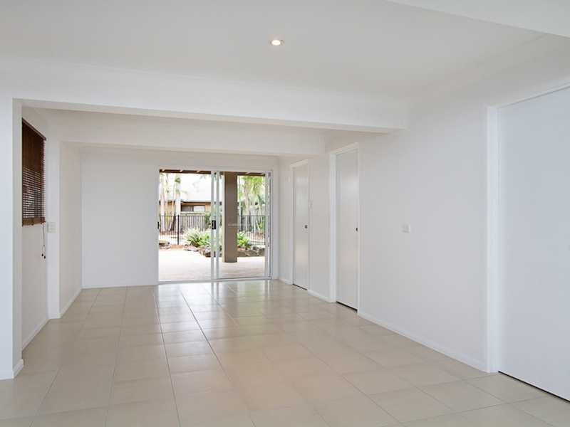 40 Twenty Fourth Avenue, Palm Beach QLD 4221