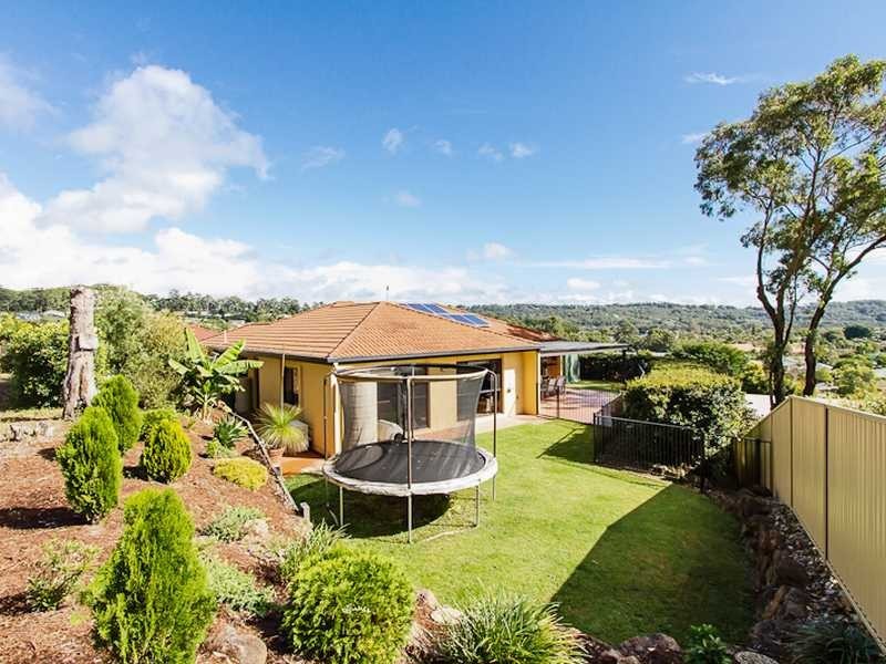 8 Thunder Drive, Currumbin Waters QLD 4223