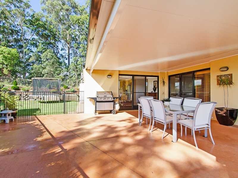 8 Thunder Drive, Currumbin Waters QLD 4223