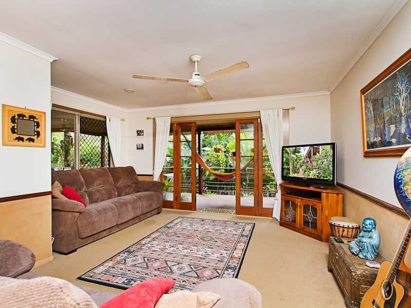 4 Mirimar Court, Currumbin Waters QLD 4223