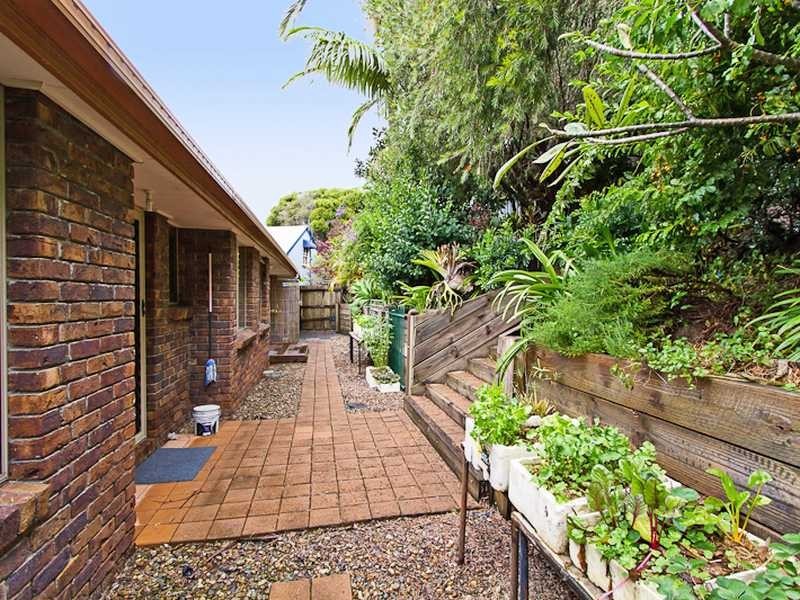 4 Mirimar Court, Currumbin Waters QLD 4223