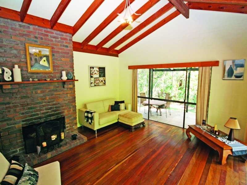 294 Trees Road, Tallebudgera QLD 4228