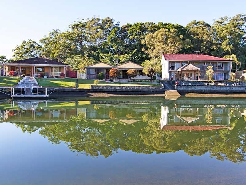 7 Drumfish Drive, Currumbin Waters QLD 4223