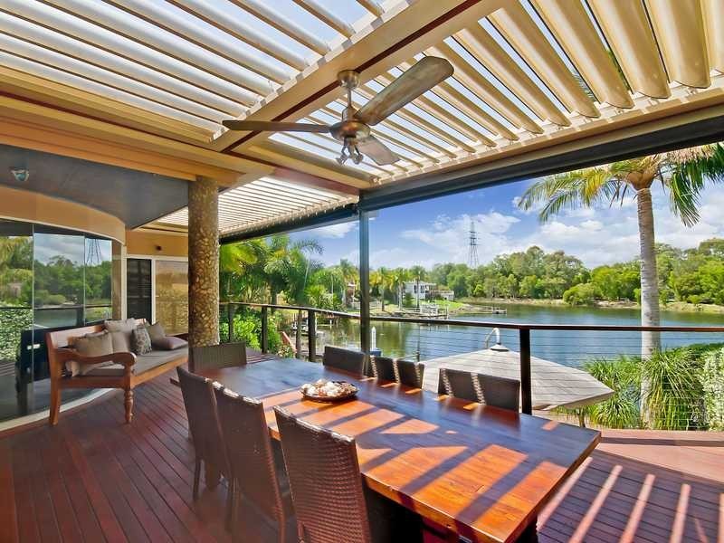 20 Martingale Circuit, Clear Island Waters QLD 4226